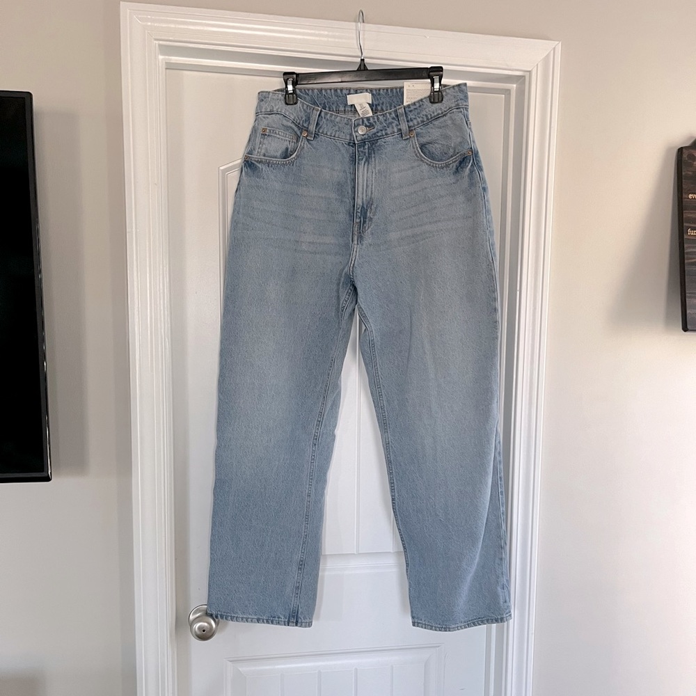 Straight leg high waisted jeans